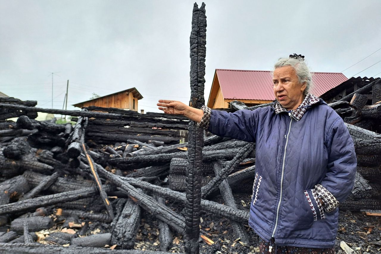 «Жила тут 35 лет и за ночь все потеряла»: пожар оставил 71-летнюю горожанку без единственного жилья