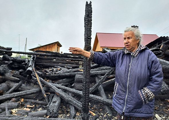 «Жила тут 35 лет и за ночь все потеряла»: пожар оставил 71-летнюю горожанку без единственного жилья