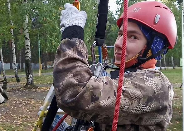 “Юные спасатели” из Карпинска привезли с областных соревнований 15 дипломов и три нагрудных знака