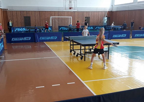 Карпинские школьники привезли с турнира по настольному теннису четыре медали