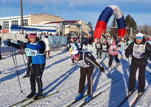 В Карпинске прошли самые массовые зимние соревнования «Лыжня России»