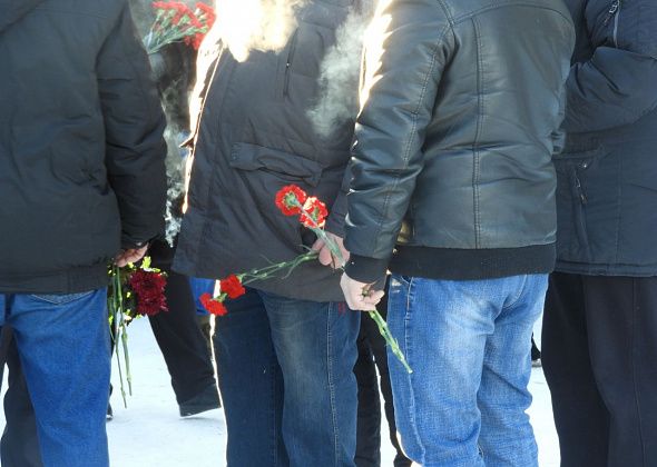 В Карпинске и Волчанске отметили День Героев Отечества