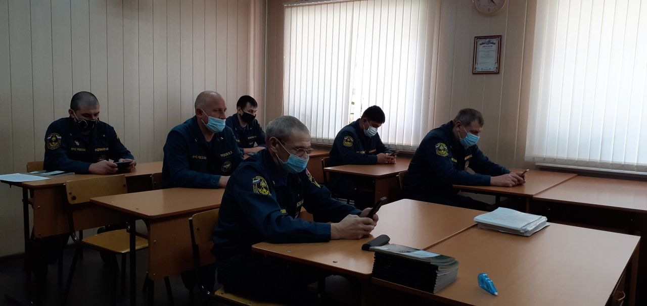 Карпинские пожарные приняли участие в героико-патриотическом диктанте