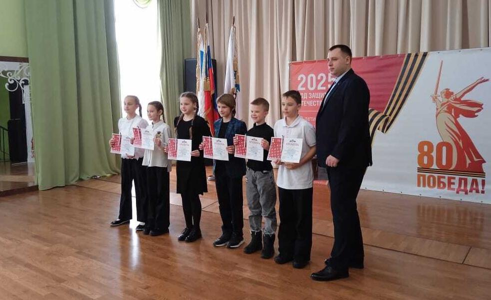В Карпинске наградили победителей и призеров фестиваля «ГТО»