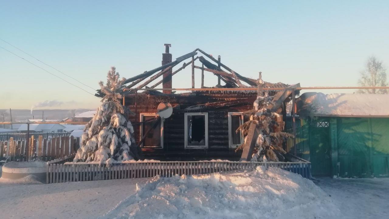 На улице Свободы сгорел частный дом