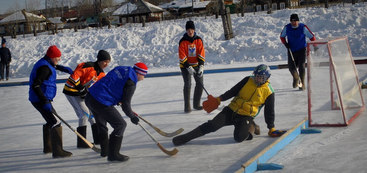 В Карпинске пройдет городской турнир по хоккею на валенках