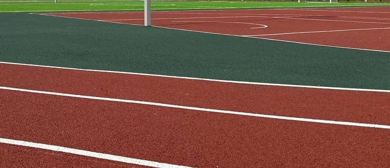 К концу лета у бывшей школы №38 планируется построить стадион за 50 миллионов рублей