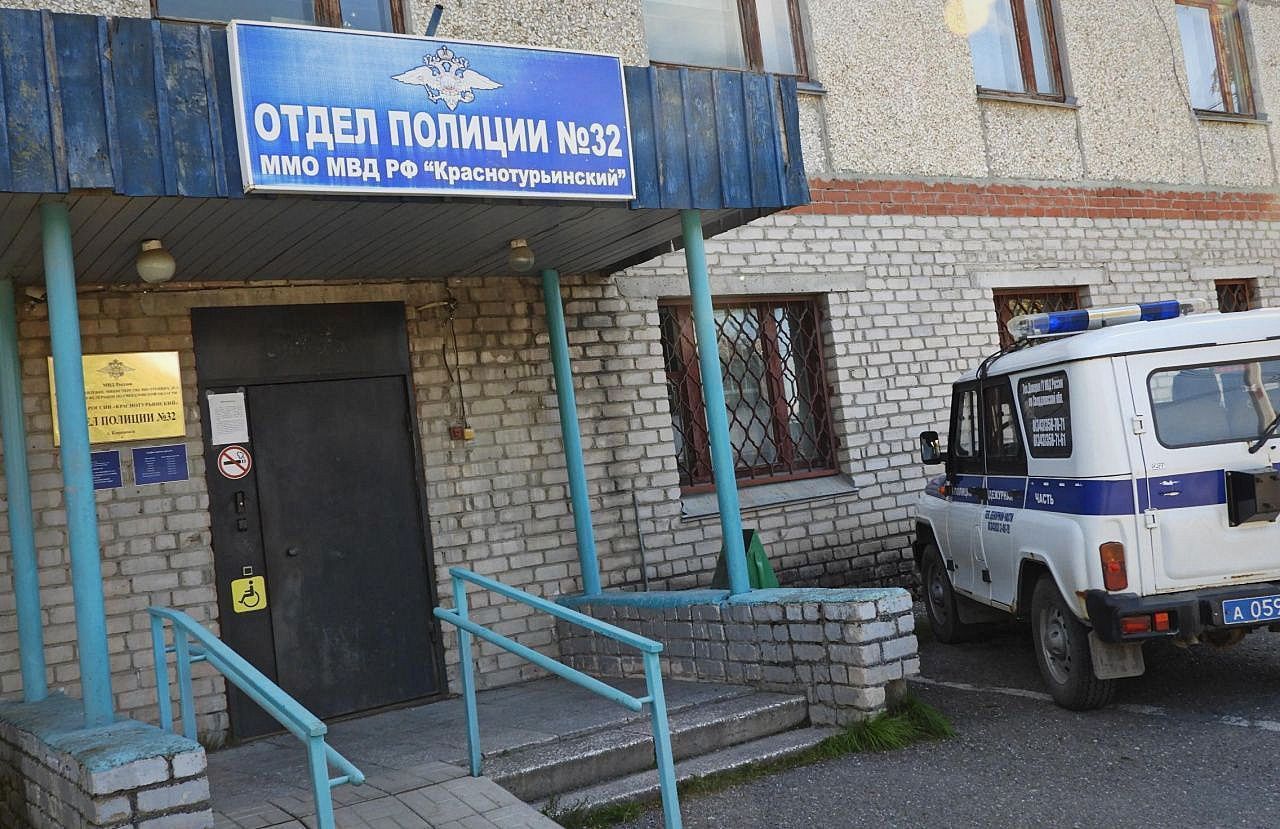В Карпинске усилят контроль над гуляющими по ночам подростками