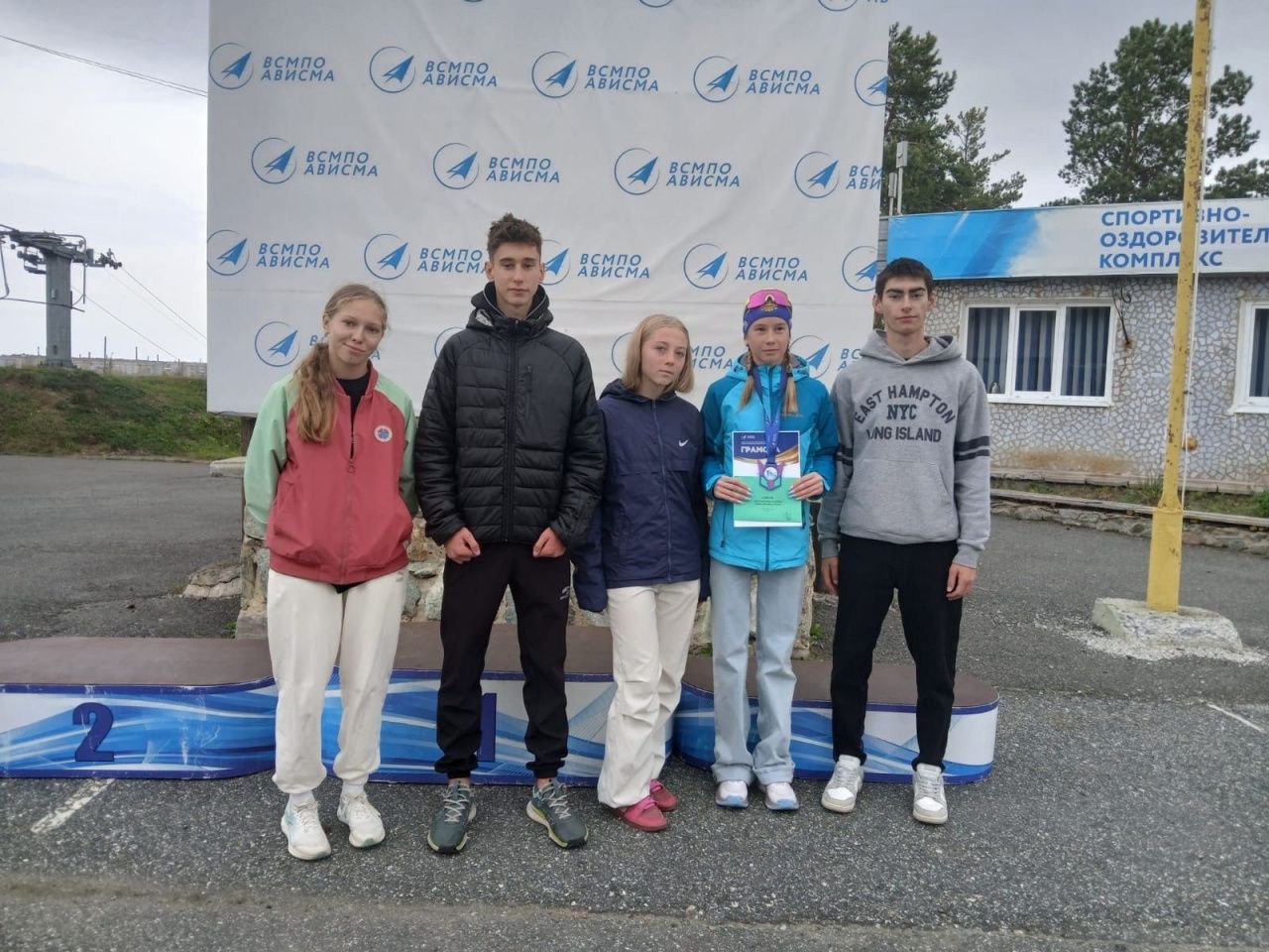 Воспитанница карпинской спортшколы стала призером областного кросса лыжников