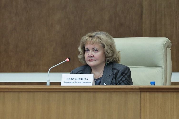 Людмила Бабушкина нацелила глав муниципальных дум на повышение качества жизни уральцев