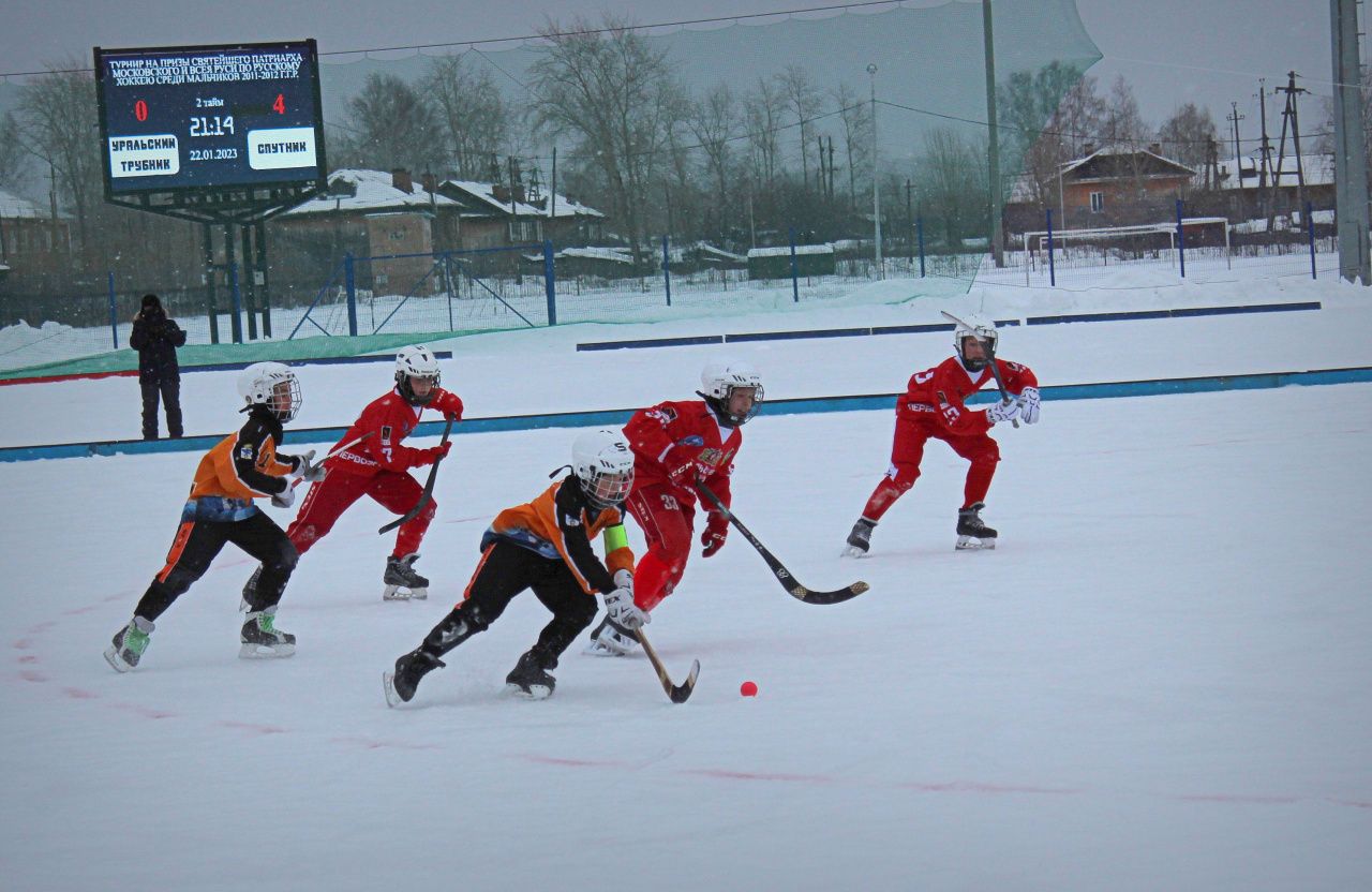 В Карпинске состоялся первый этап всероссийского турнира по хоккею. На очереди – Москва