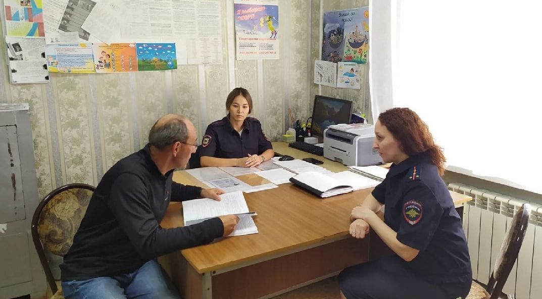 В Карпинске общественник проверил, как работает ПДН и участковые