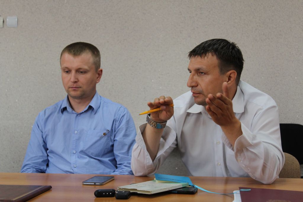 40 правил для Думы. В Карпинске депутаты поспорили по поводу правил о депутатской этике