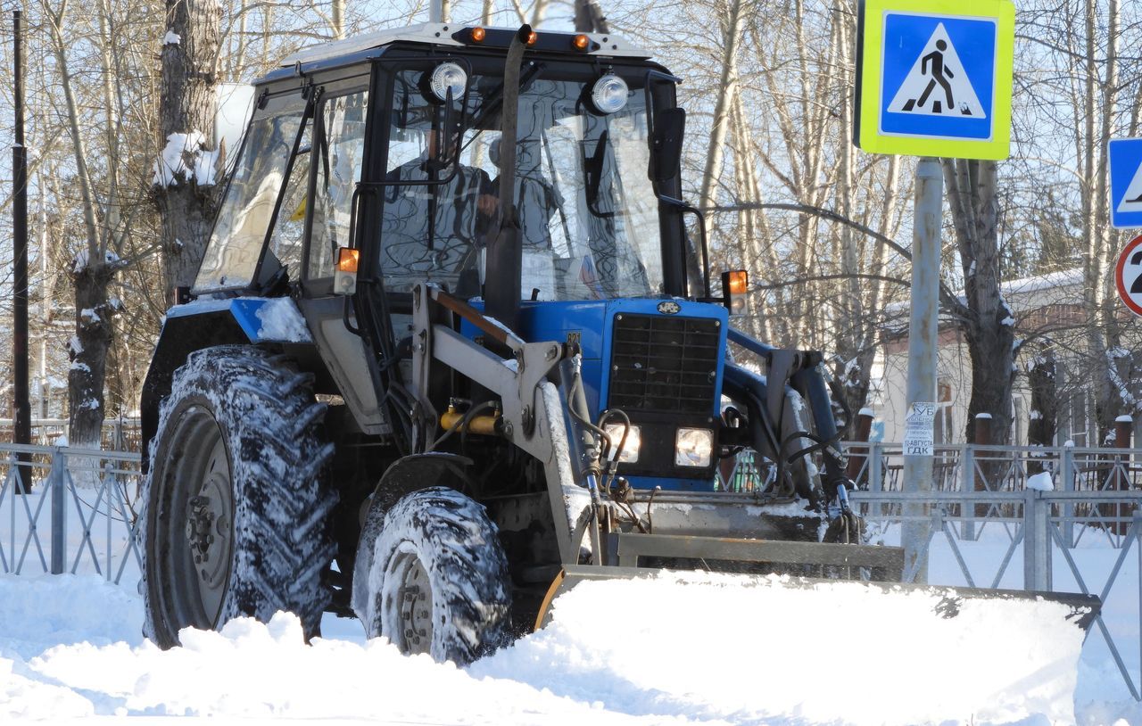 Карпинск готовится к зиме: «УКХ» ищет фирму для уборки снега на улицах города
