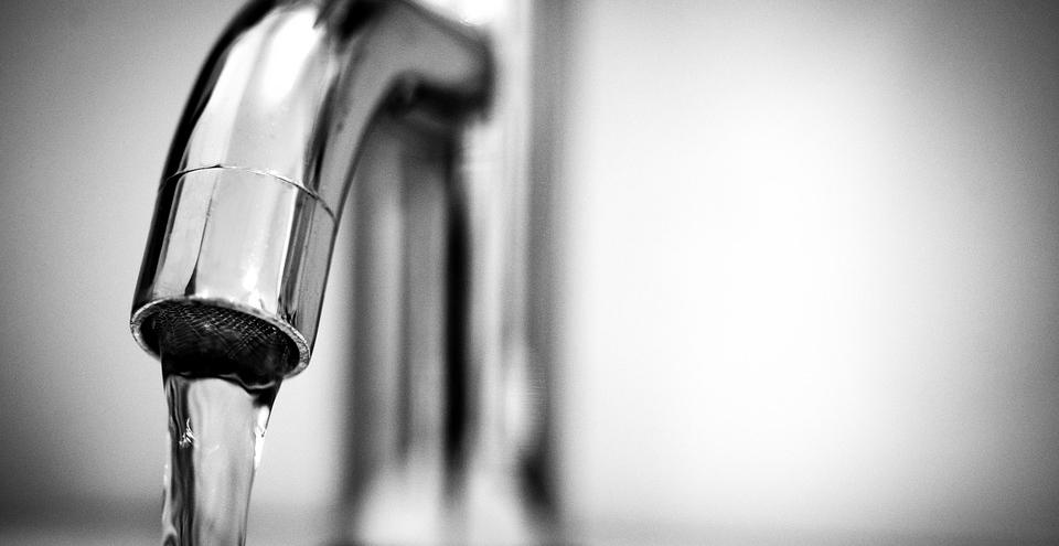 В ночь с 6 на 7 февраля пить некипяченую воду в Карпинске будет нельзя. В ней будет много хлора