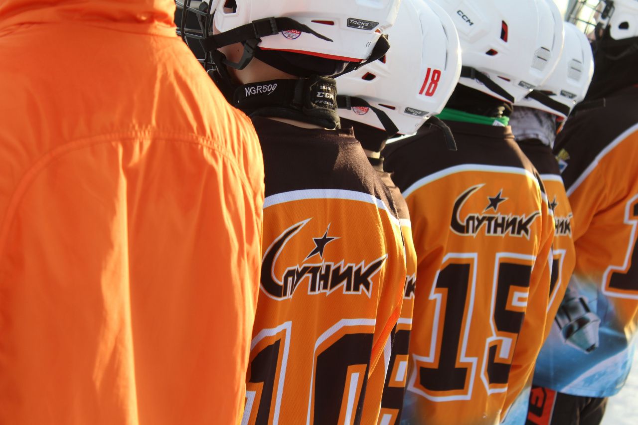 Молодой «Спутник» совершил серию разгромных побед над командами из городов региона