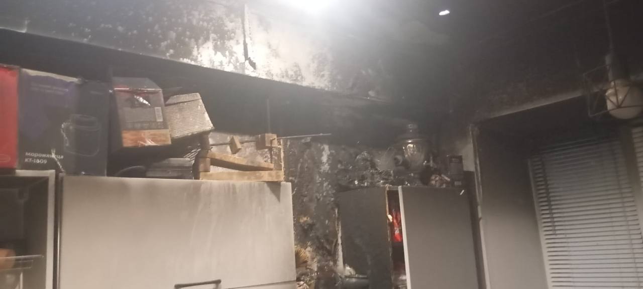 В трехэтажке по Мира горела квартира