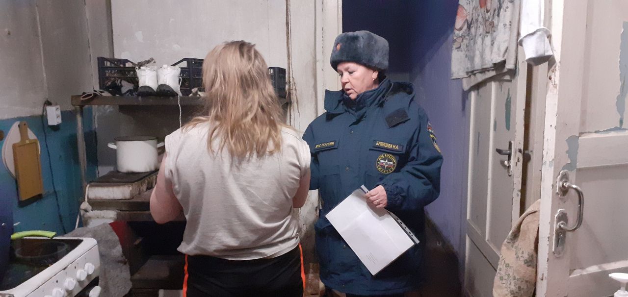 В Карпинске состоялся профилактический рейд по многодетным семьям, состоящим на учете