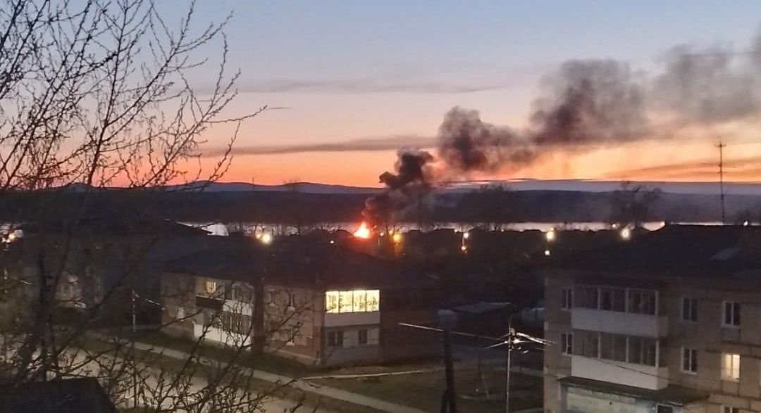 На улице Уральской произошел уже второй пожар за неделю. Дознаватели не исключают поджог