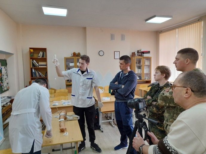 В Карпинске прошел семинар по тактической медицине