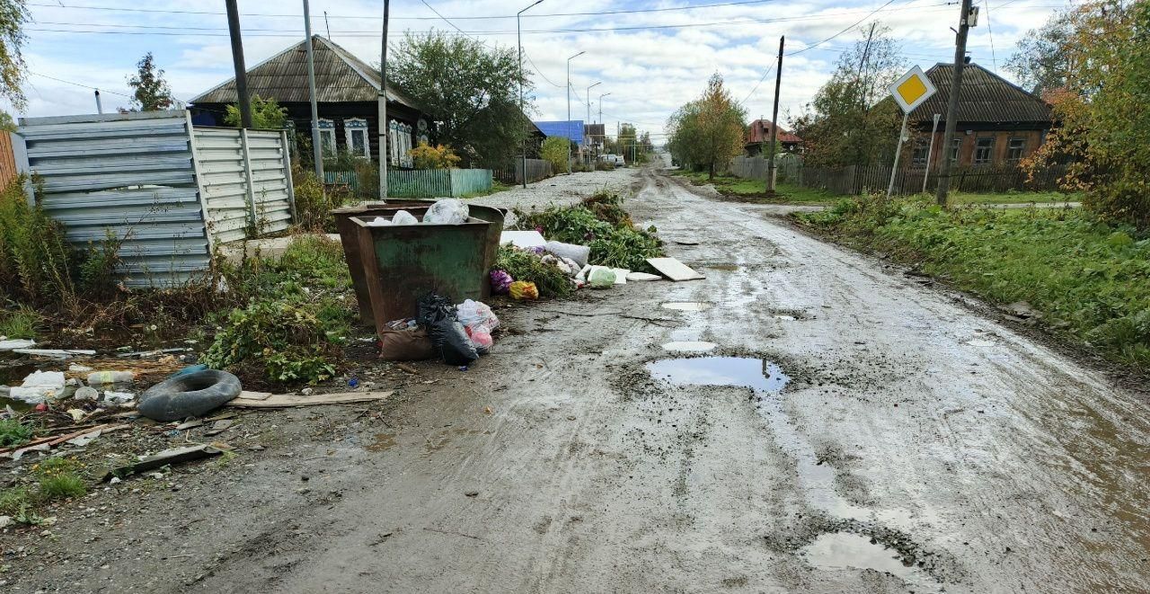 Директор «УКХ» прокомментировал жалобы по состоянию контейнерной площадки по Пролетарской