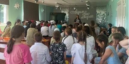 Сотрудники ПДН наведались в «Светлячок». Говорили про кибербезопасность и уголовную ответственность