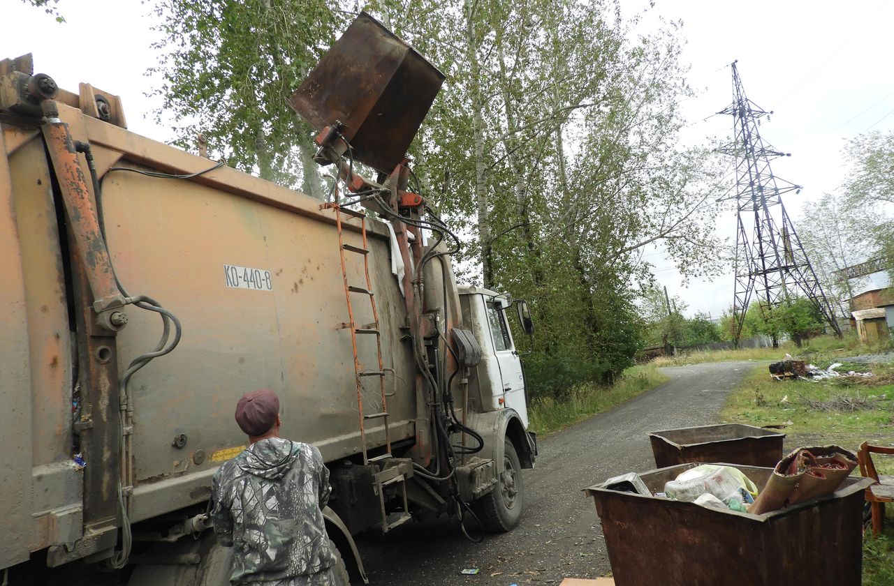 На вывоз мусора из Карпинска потратят почти 40 миллионов рублей