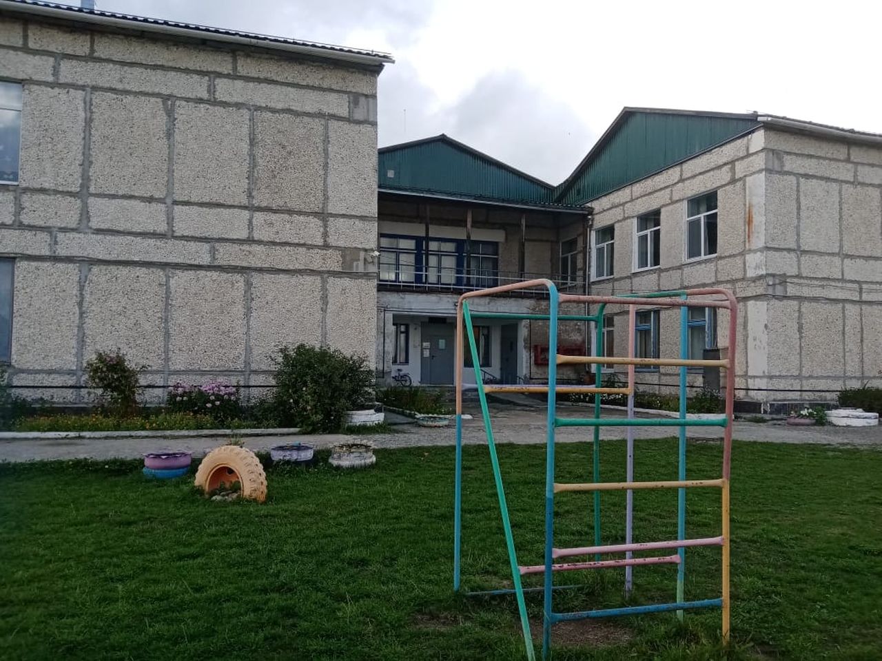 В приюте Восточного – вспышка коронавируса. Люди заболели после приезда детей из Серова