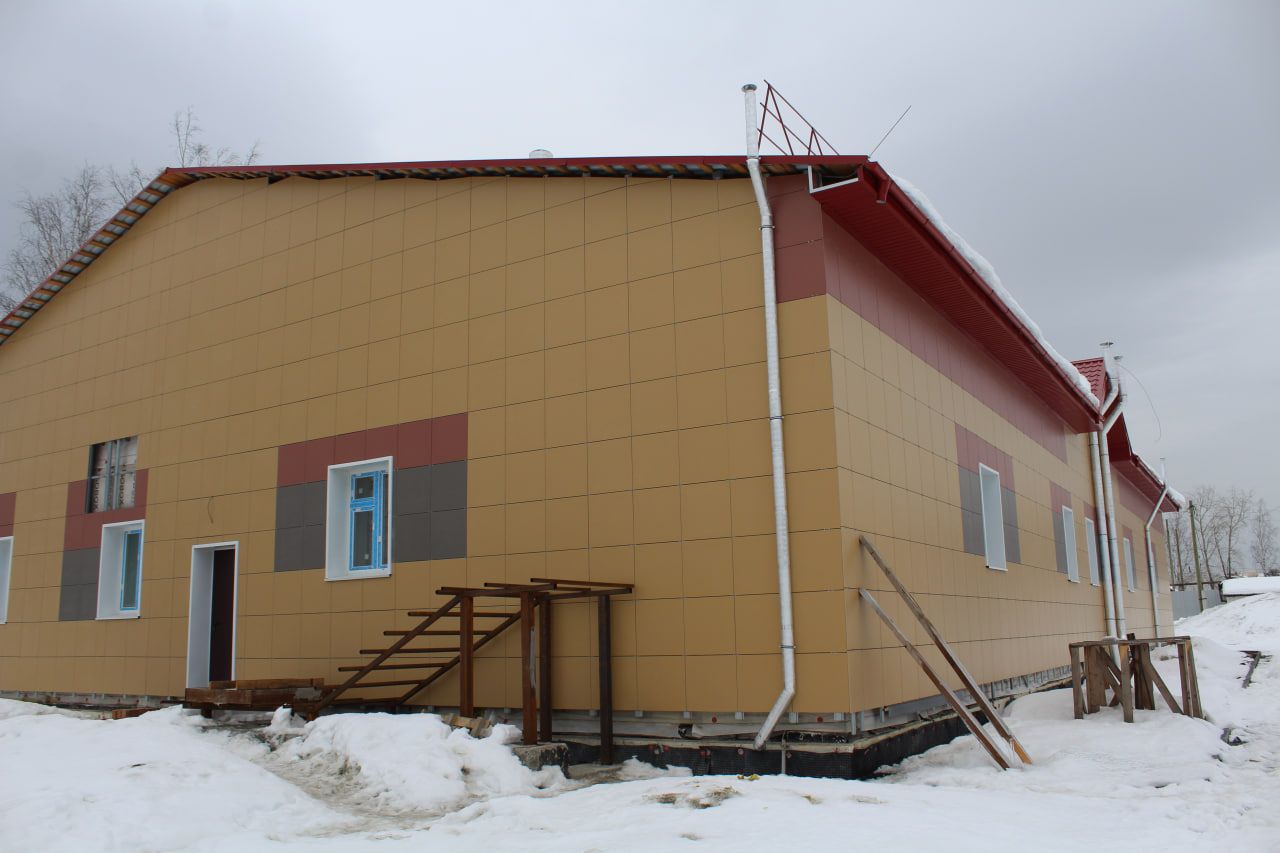 Сегодня в Карпинске открыли новое здание городской бани