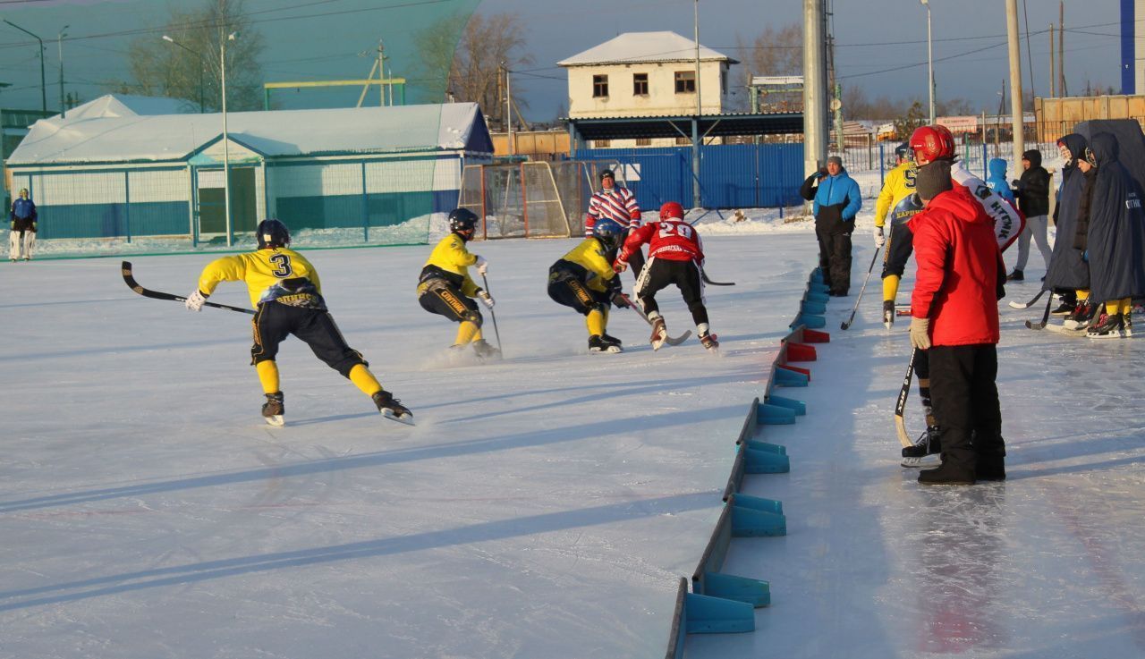Завтра «Спутник» проведет вторую игру областного первенства. И она снова будет на своем стадионе