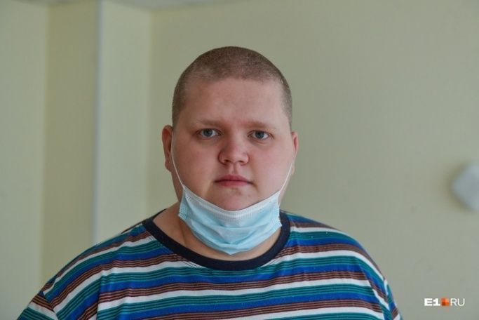 Е1.ru: североуральцу весом 200 килограммов удалили почти весь желудок, чтобы он смог похудеть