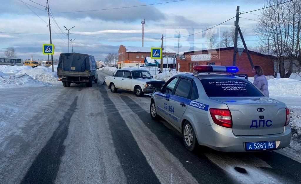 В Карпинске на пешеходном переходе сбили 5-летнего ребенка