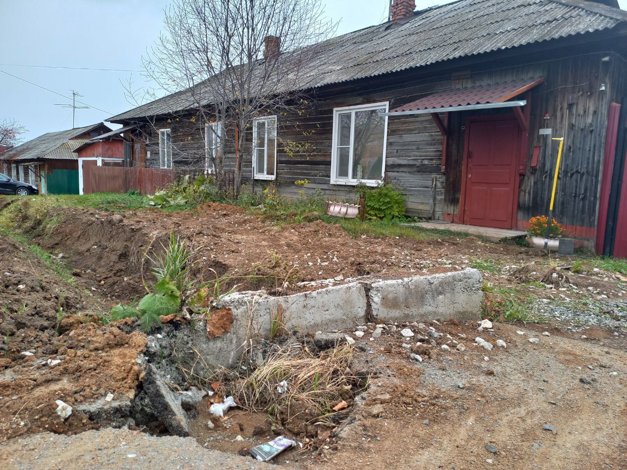 Жители Первомайской жалуются на нарушенное благоустройство придомовых территорий