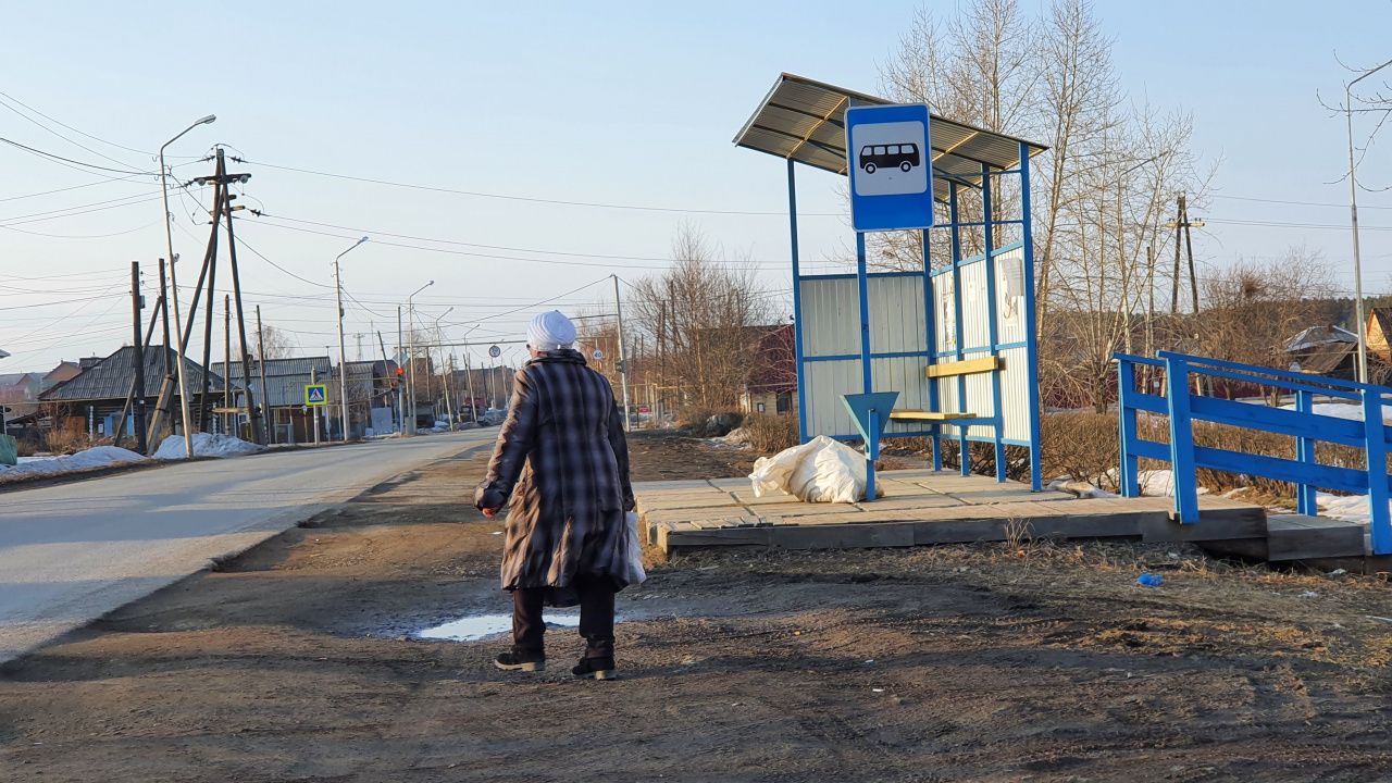 Ремонтировать городские остановки будет УК «Ирбис»