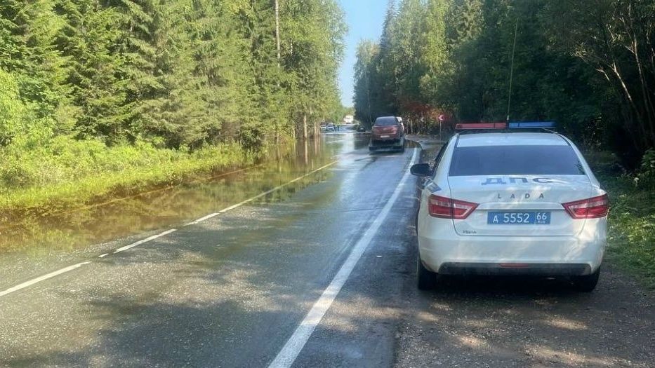 Движение на 76-м километре трассы Серов — Североуральск — Ивдель открыли