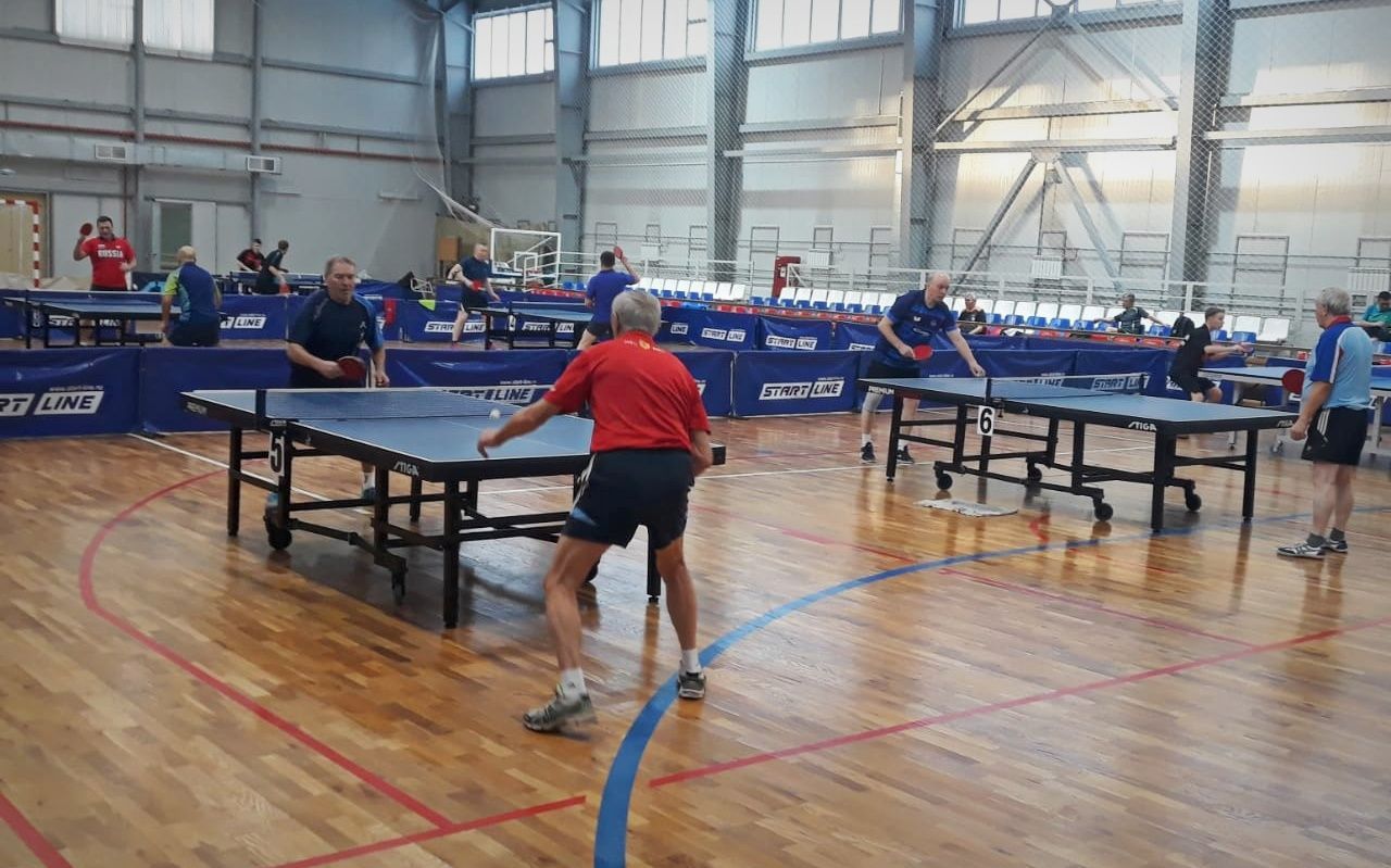 В карпинском ФОКе встретились теннисисты со всего севера Свердловской области