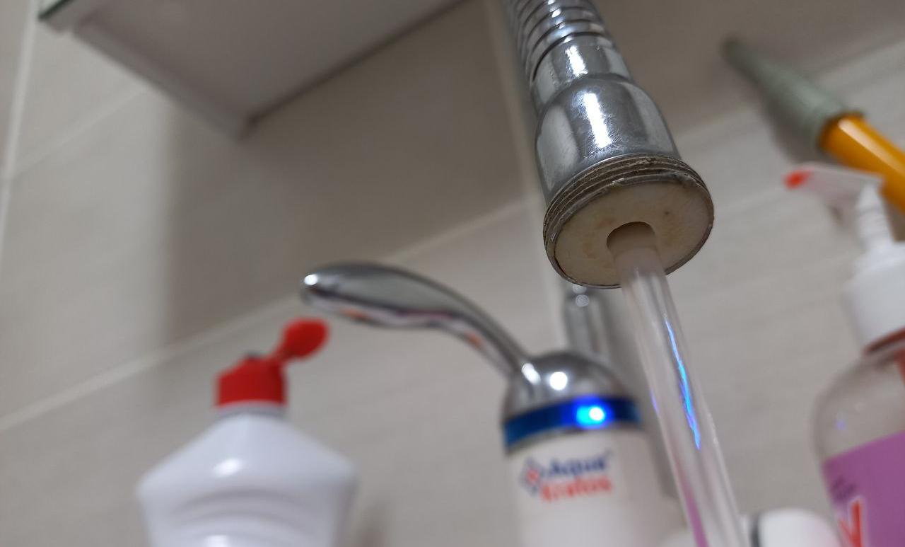 Качество водопроводной воды в Карпинске улучшилось – данные Роспотребнадзора