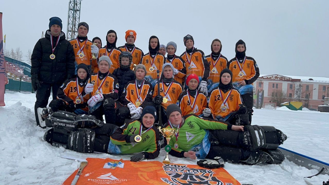 Семь побед из семи: карпинский «Спутник» стал чемпионом России