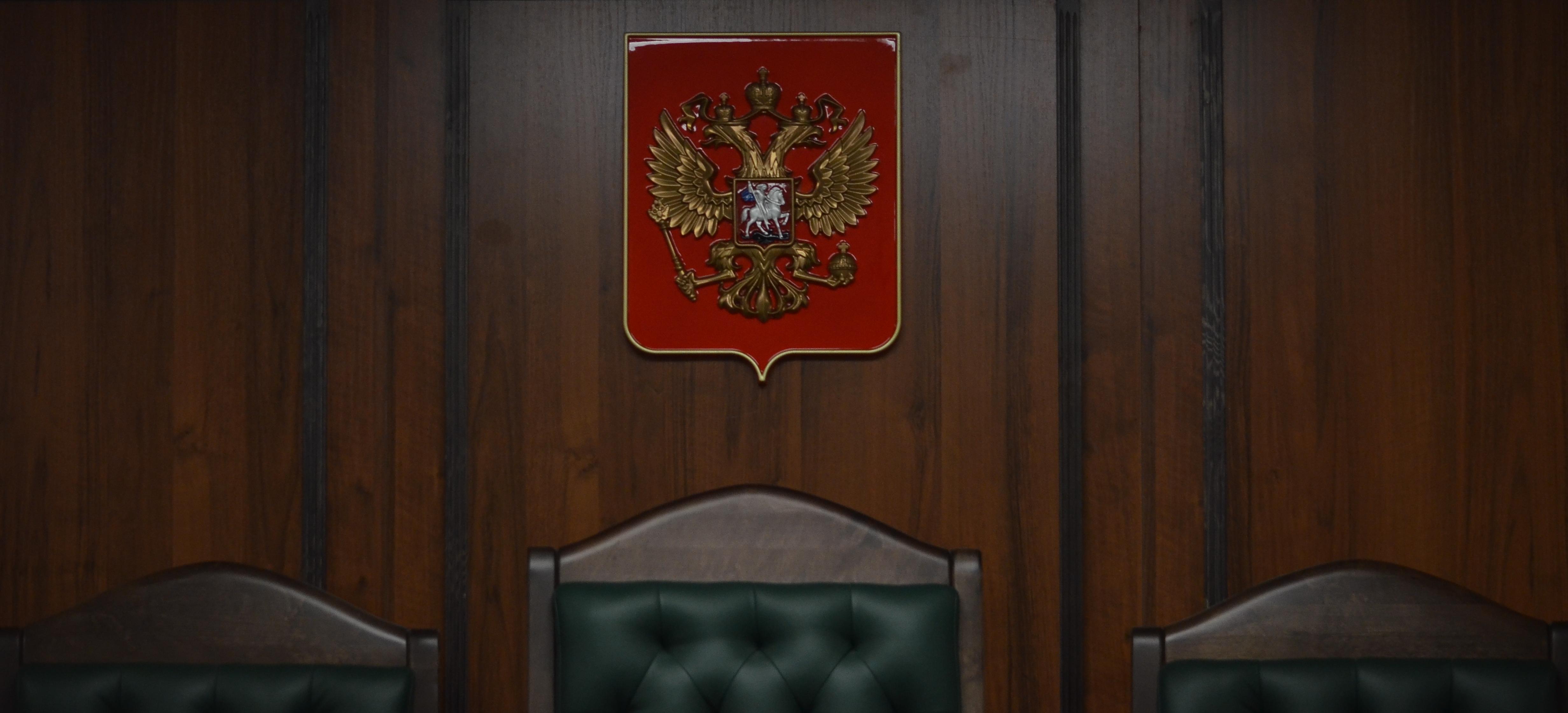 Осужден карпинец, который ударил своего гостя ножом в живот