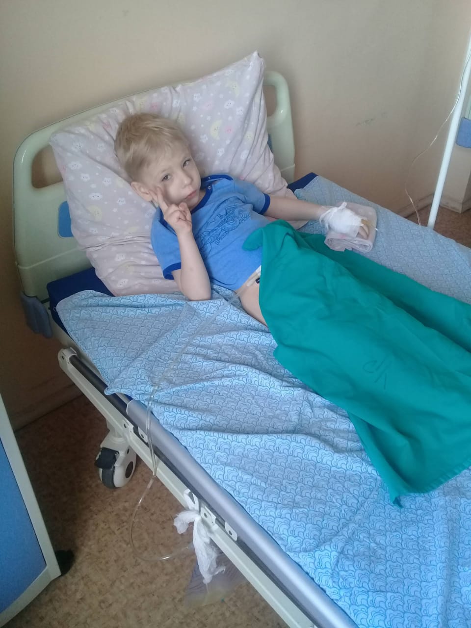 Юному серовчанину Тимофею Волкову нужна помощь добрых людей