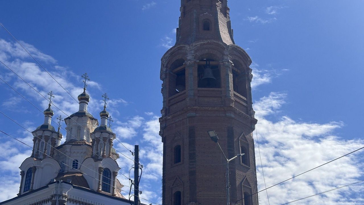 В восстановленной колокольне Введенского собора появился «Электронный звонарь»