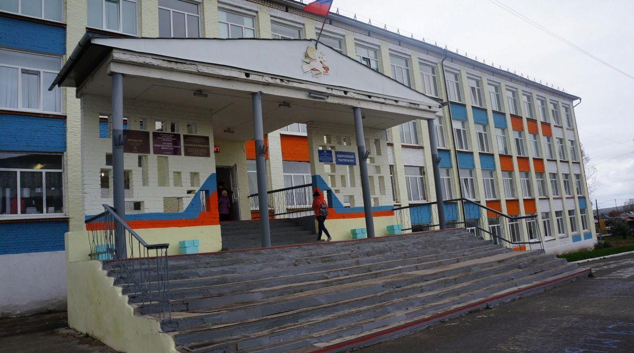 Классы и группы в детских учреждениях Карпинска начали закрывать на карантин по ОРВИ