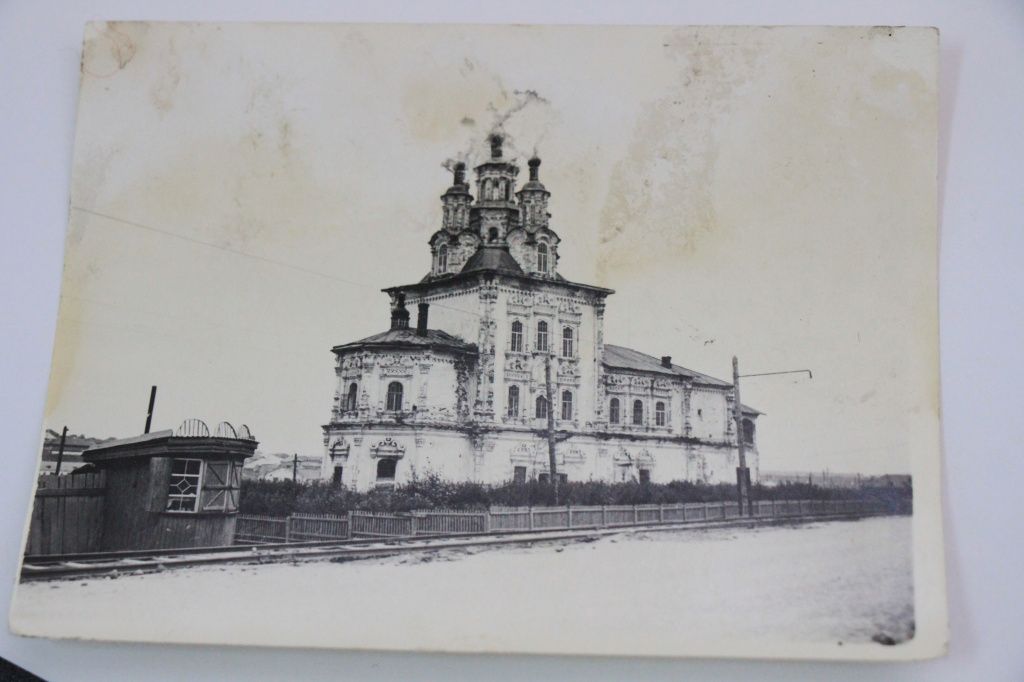 Так выглядел собор в середине XX века. Фото: Константин Бобылев, "Глобус"