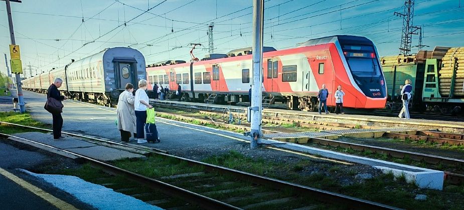 Временно меняется расписание пригородных поездов, курсирующих между Серовом, Нижним Тагилом, Екатеринбургом и Нижней Турой