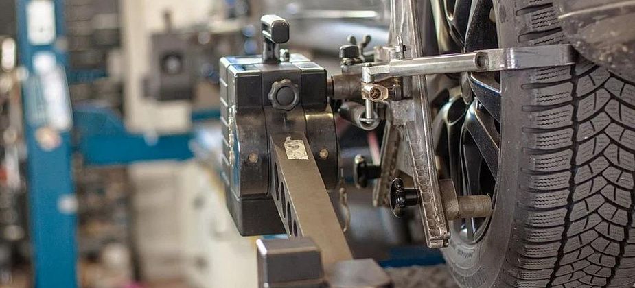 Житель Карпинска отсудил у местного автосервиса 30 тысяч за недовыполненный ремонт авто