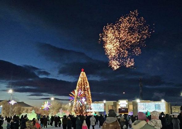 В Карпинске в новогоднюю ночь впервые с начала СВО прогремит праздничный фейерверк
