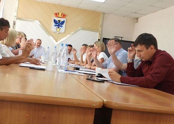 Депутаты спланировали свою работу перед «каникулами»