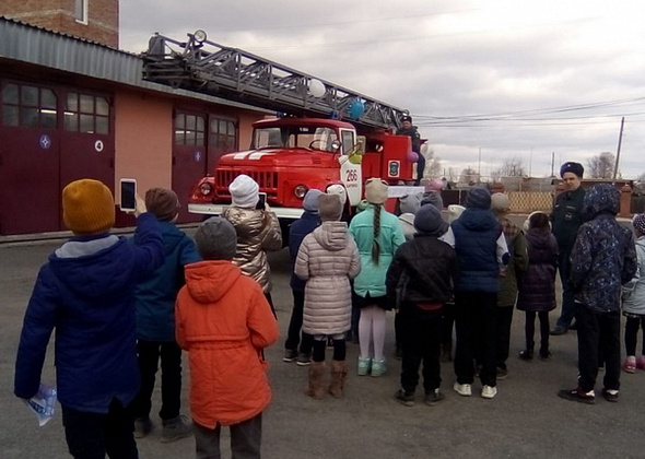 В пожарной части принимали гостей