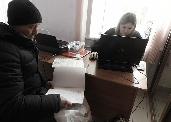 Когда в Карпинск начнут ездить специалисты АО "РИЦ" и куда сейчас обращаться с документами по вывозу мусора