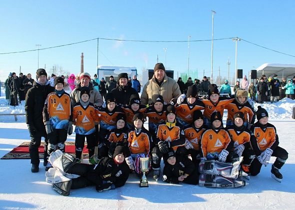 Самый молодой «Спутник» одержал победу на областных соревнованиях по хоккею с мячом